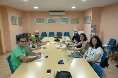 Un moment de la reunió amb ADIP a Castelló