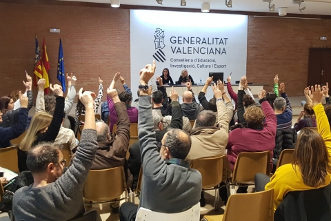 Un moment del primer ple de la nova Junta de Personal Docent de València