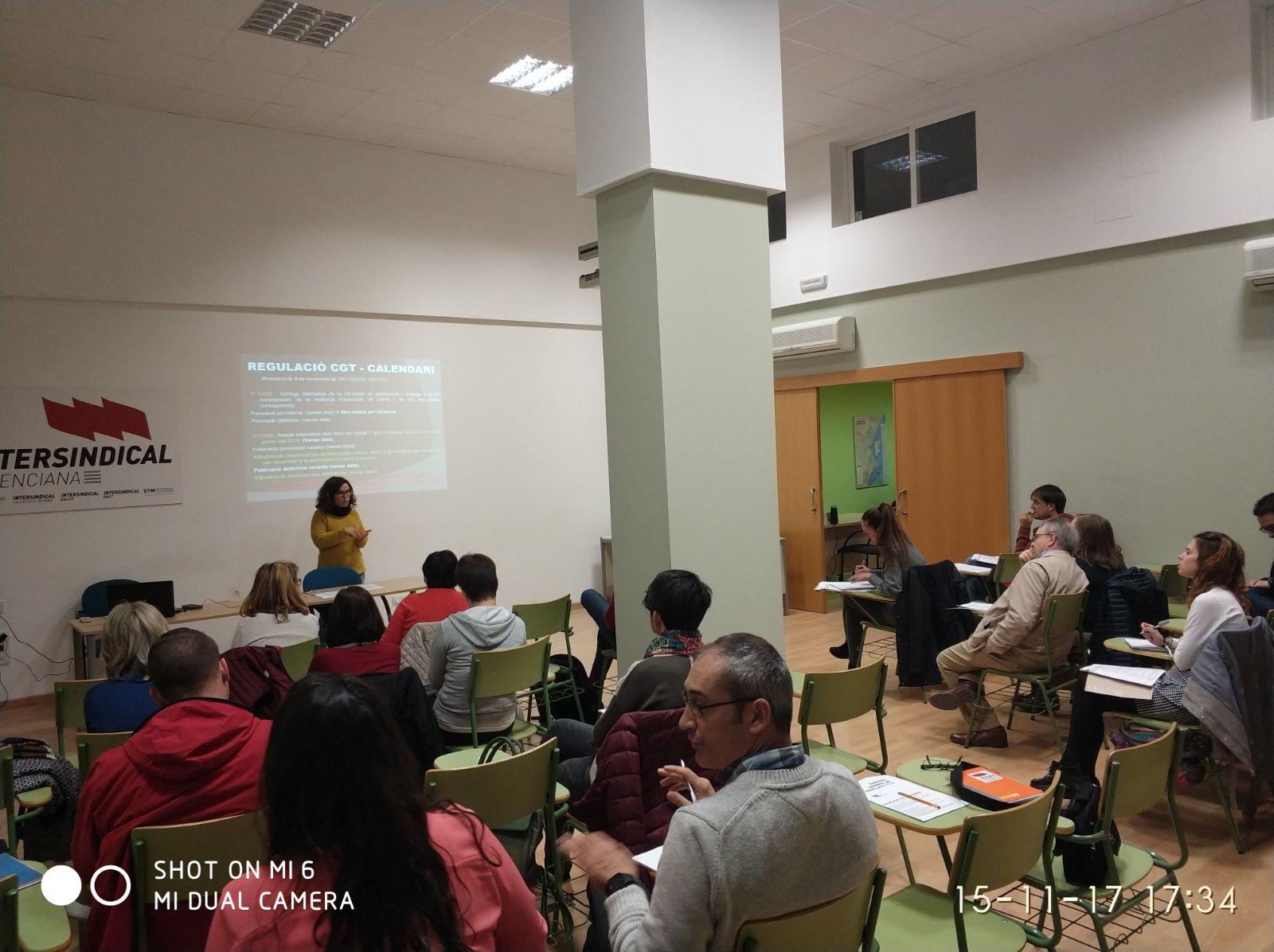 Assemblea informativa sobre el concurs de trasllats a la seu d'STEPV a Castelló