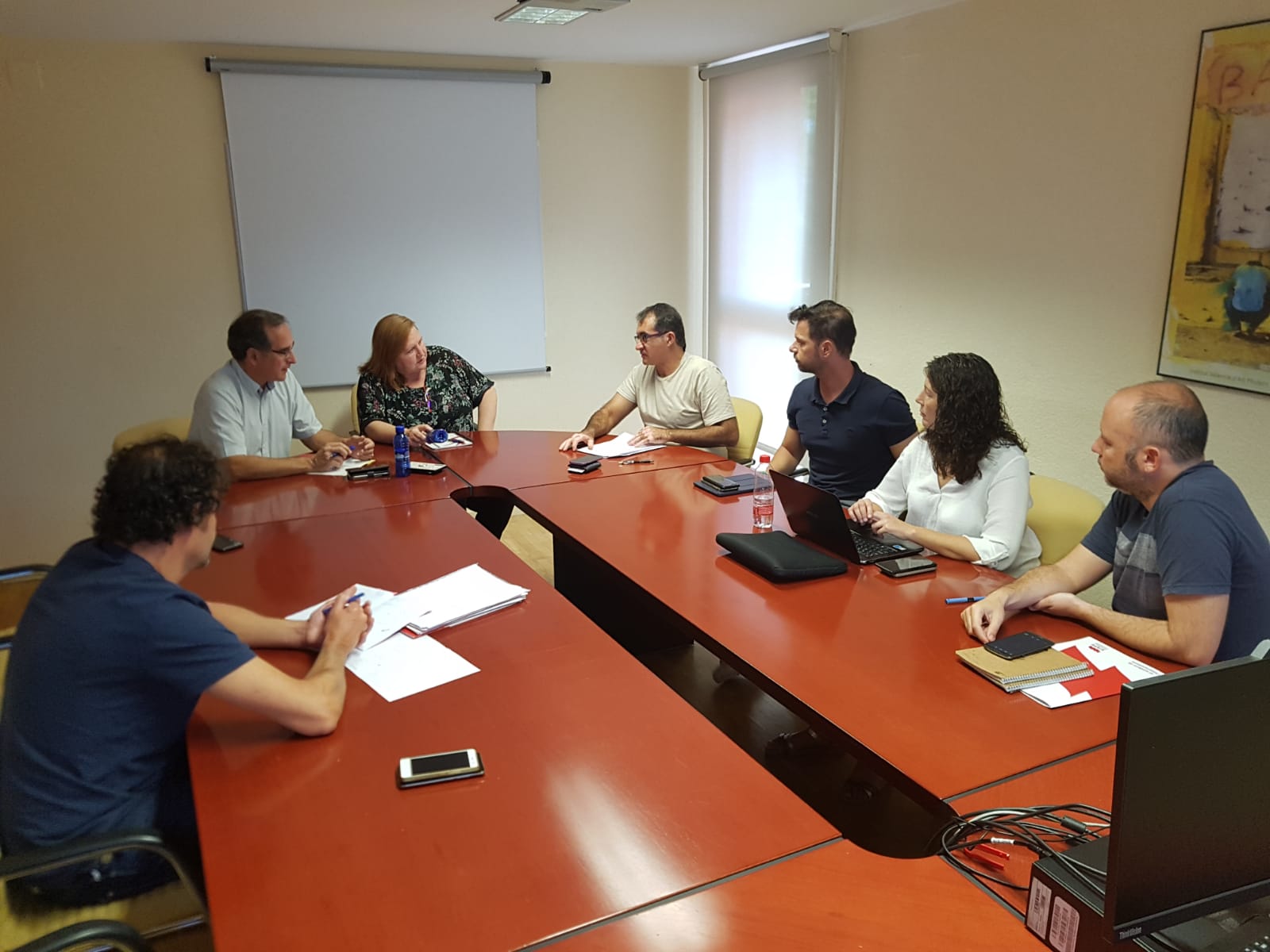 Un moment de la reunió amb la DG de Personal