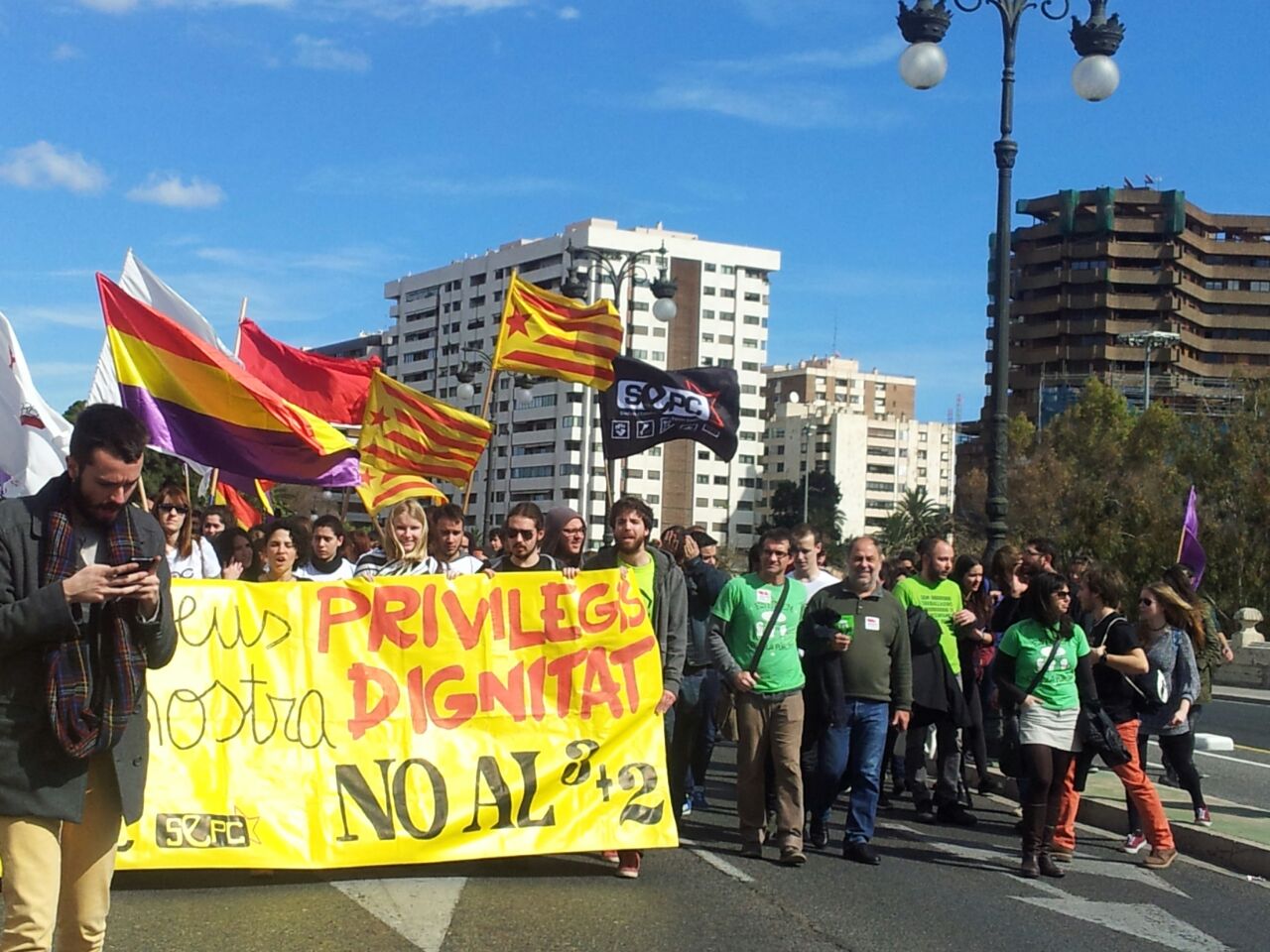 Un moment de la manifestació estudiantil a València