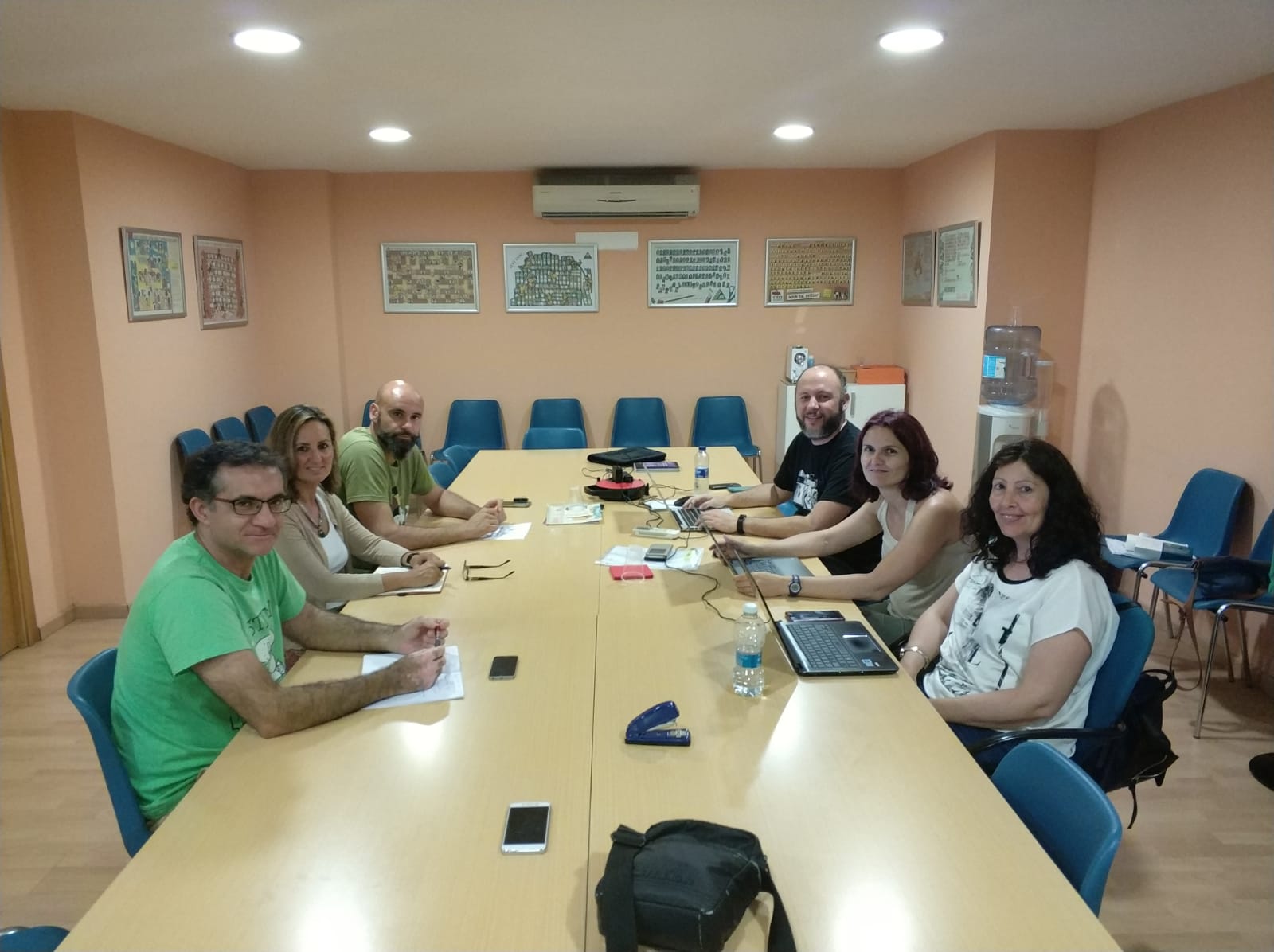 Un moment de la reunió amb ADIP a Castelló