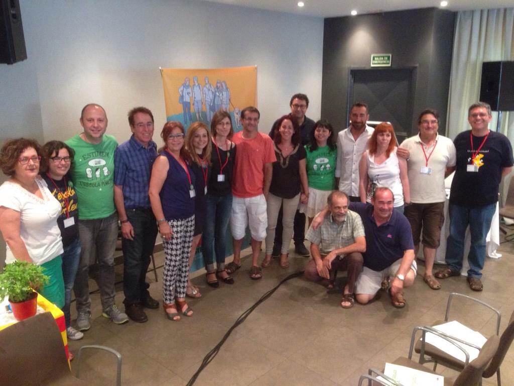 Membres de les comissions de garanties i control administratiu juntament amb el nou Secretariat Nacional