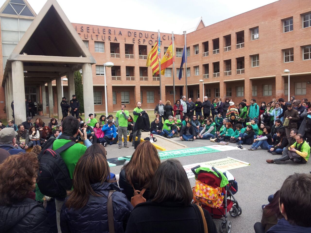 Un moment de l'assemblea en la Conselleria